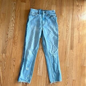 Abercrombie High Rise Girlfriend Jean